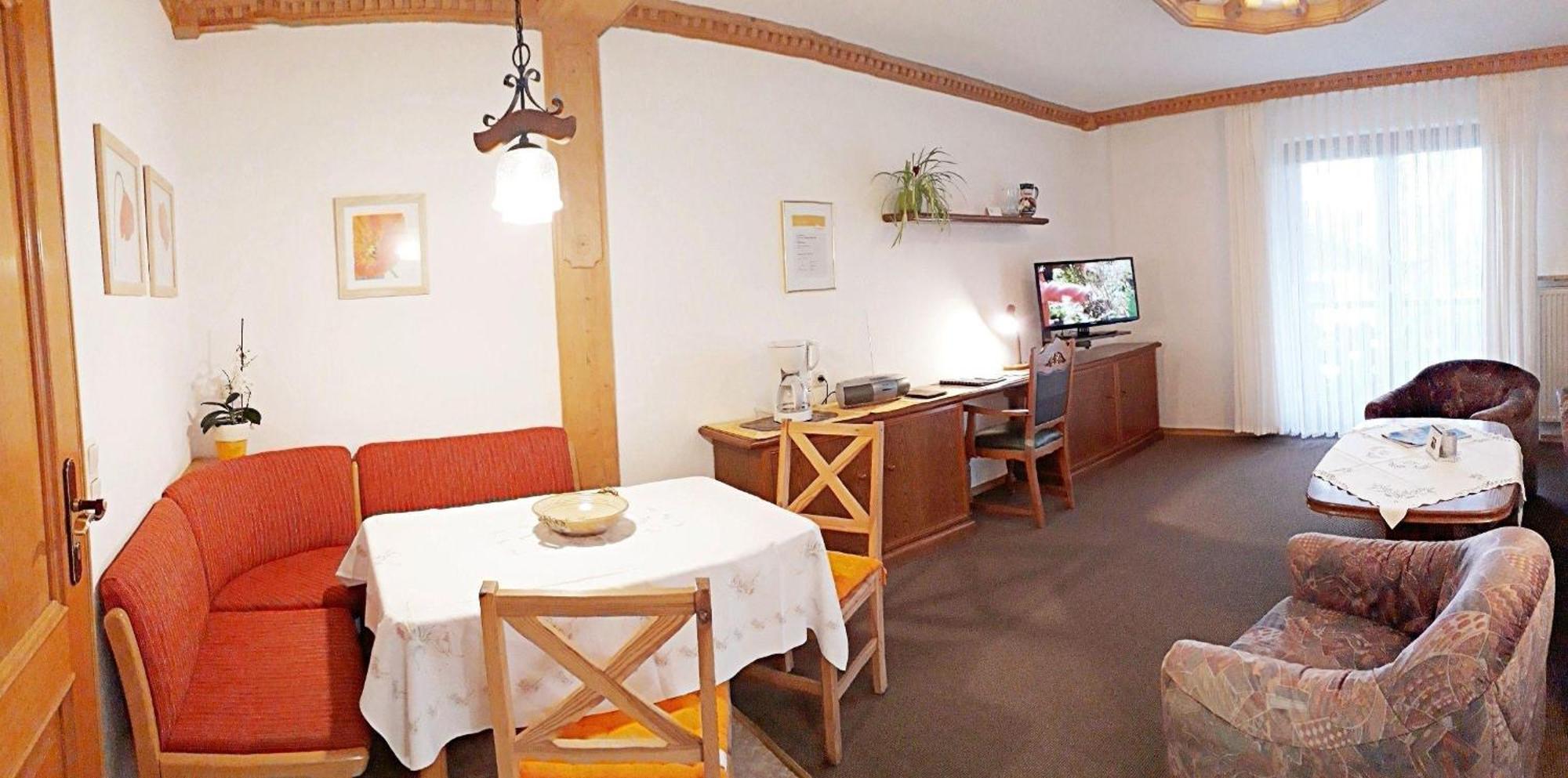 Ferienwohnung-Susanne-Im-Gaestehaus-Bergfrieden Bayersoien 外观 照片