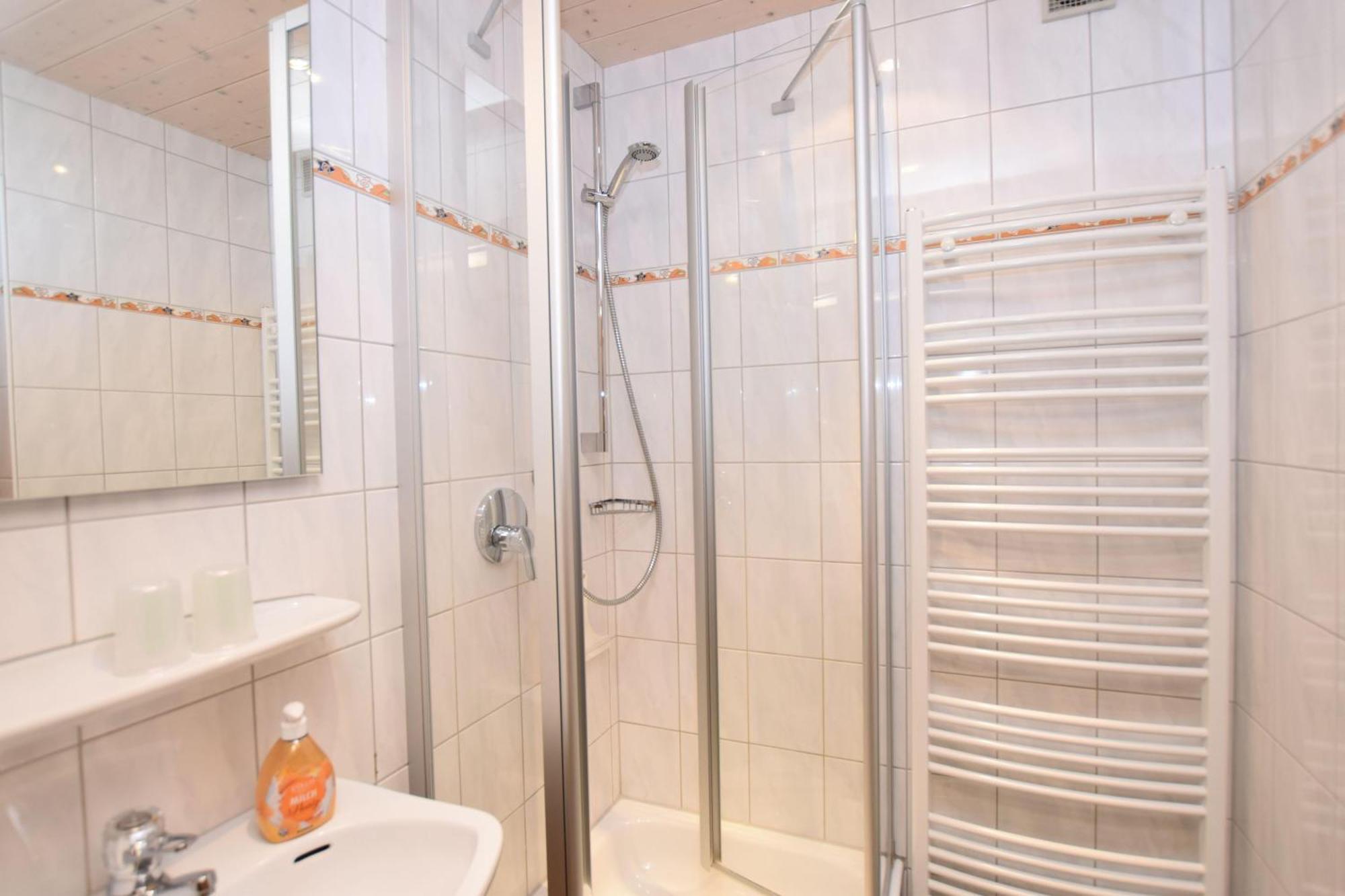 Ferienwohnung-Susanne-Im-Gaestehaus-Bergfrieden Bayersoien 外观 照片